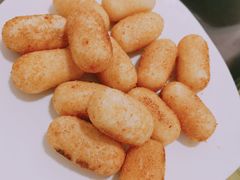 炸鲜奶-老舅老蒙肉饼非遗店(一店)