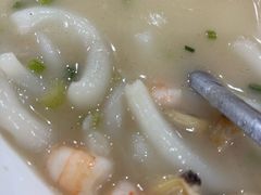 -鹏城人家海鲜酒家·23年老字号(较场尾店)