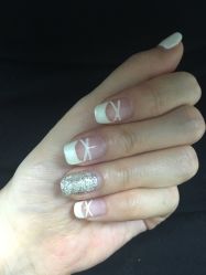 -吉吉靓甲美睫