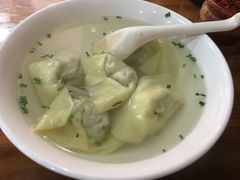 -潘国仙耳光馄饨(黄家阙路店)