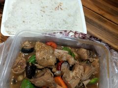 -杨铭宇黄焖鸡(下马坊店)