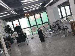 -宫铭烫发染发接发店
