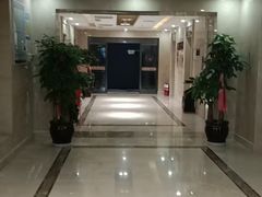 -云季酒店(西关地铁站C2出囗店)
