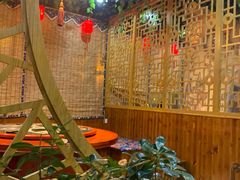 -袁小二大东北铁锅炖(吉祥村总部)