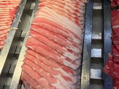 -金滏山·烤肉海鲜火锅自助(襄阳万达店)