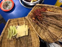 -马路边边串串香(大成路店)