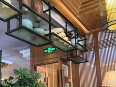 -八府香鸭·啫啫煲(华山路店)