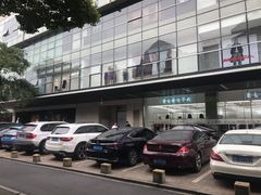 -杭州西湖银泰百货