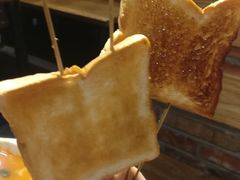 蜂蜜面包片-管氏翅吧(地安门创始店)