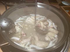 -大头椰·椰子鸡火锅(桂林万象城店)
