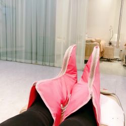 -手牵手美甲