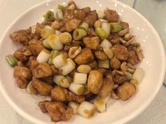 -鑫巴蜀小镇 · 水煮鱼专研店(玉桥店)