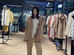 -Max Mara(王府井奥莱·香江小镇店)