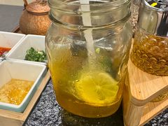 -得意咚瓜·顺德鱼生·冬瓜火锅(深圳首店)