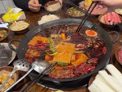 -黄潇洒老火锅(九眼桥宏济巷店)