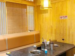 -老熟人烤肉城(马家堡店)