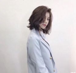 -变画·发型STUDIO