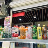 位于黄岛商场在地下 里面的服务员阿姨很好很热情