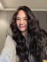 -十六番发型师事务所
