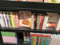 -西西弗书店(城西银泰城店)