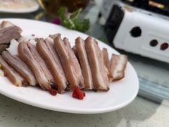 -墨脱石锅椰子鸡•香草鸭•东山羊(大东海店)