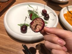 樱桃鹅肝-小大董·烤鸭(凤凰汇店)