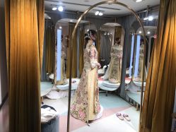 点击看大图 -LA GRACE高端婚纱礼服定制馆