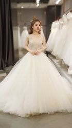 -艾米丽婚纱礼服