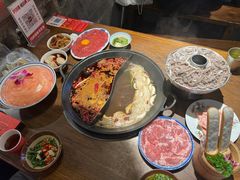 -萍姐火锅·公路夜市(武汉首店)