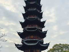 -龙华寺