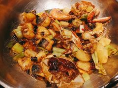 -七欣天香辣蟹火锅(上海银亿滨江店)