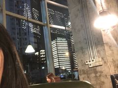 -I HOLIC艾豪丽披萨(KKone店)