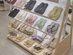 -hotwind热风(丽影广场店)