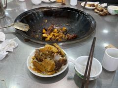 -屯老二农家铁锅炖·行业领军者(梅江店)