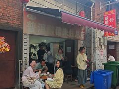 -正宗杨记普洱酸醋米线(总店)