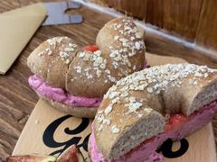 -Catch Bagel(芳草地店)