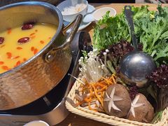 -荷花亭·湖北融合菜(十堰武商MALL店)