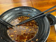 -丽虹云南过桥米线(兴工街店)