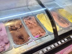 -领鲜活海鲜榴莲自助火锅(东门店)