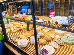 -焙丽拾光(麦凯乐直营店)