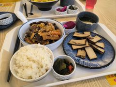 -轻蔬不用等·素食(江苏路店)