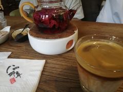 -84那年咖啡馆(李沧万达店)