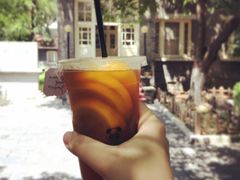 -熊猫一间店欧式奶茶铺