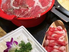 -谭公鱼头·鲜鱼火锅·小龙虾·江湖菜(秀沿路店)