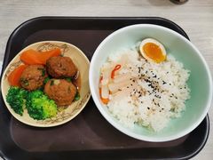 -康师傅私房牛肉面(北京站店)