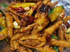 -江城燕子大排档(江汉路步行街店)