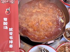 -毛辣果·贵州红酸汤牛肉火锅(西单店)