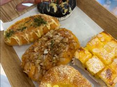 -Caidie Bakery采蝶轩(百越店)