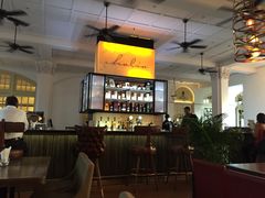 -植物园哈利亚餐厅