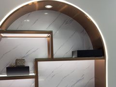 -聚云奢二手奢侈品黄金手表包包回收·中古店(上海店)
